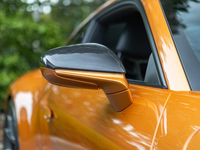 PORSCHE 911 Photo 31