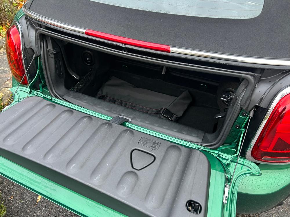 Used MINI Convertible GJ21ULV 12