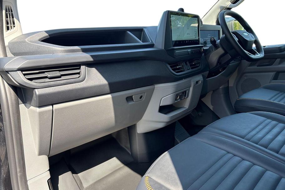 Used Ford TRANSIT CUSTOM CUSTOMTRAIL02 4