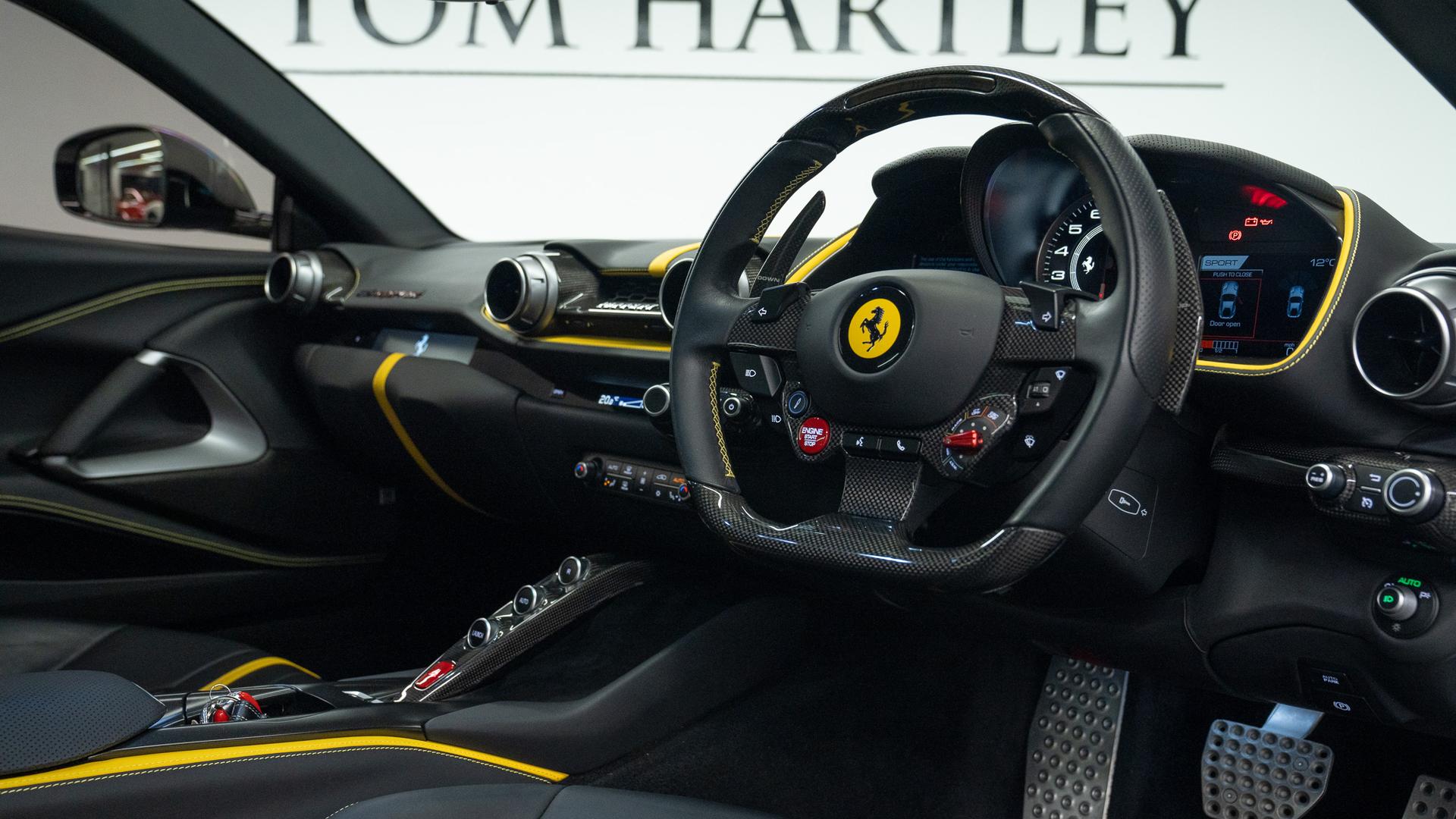 Ferrari 812 Photo 07336ab6-655c-422d-9a4f-d1e010f7aef5.jpg