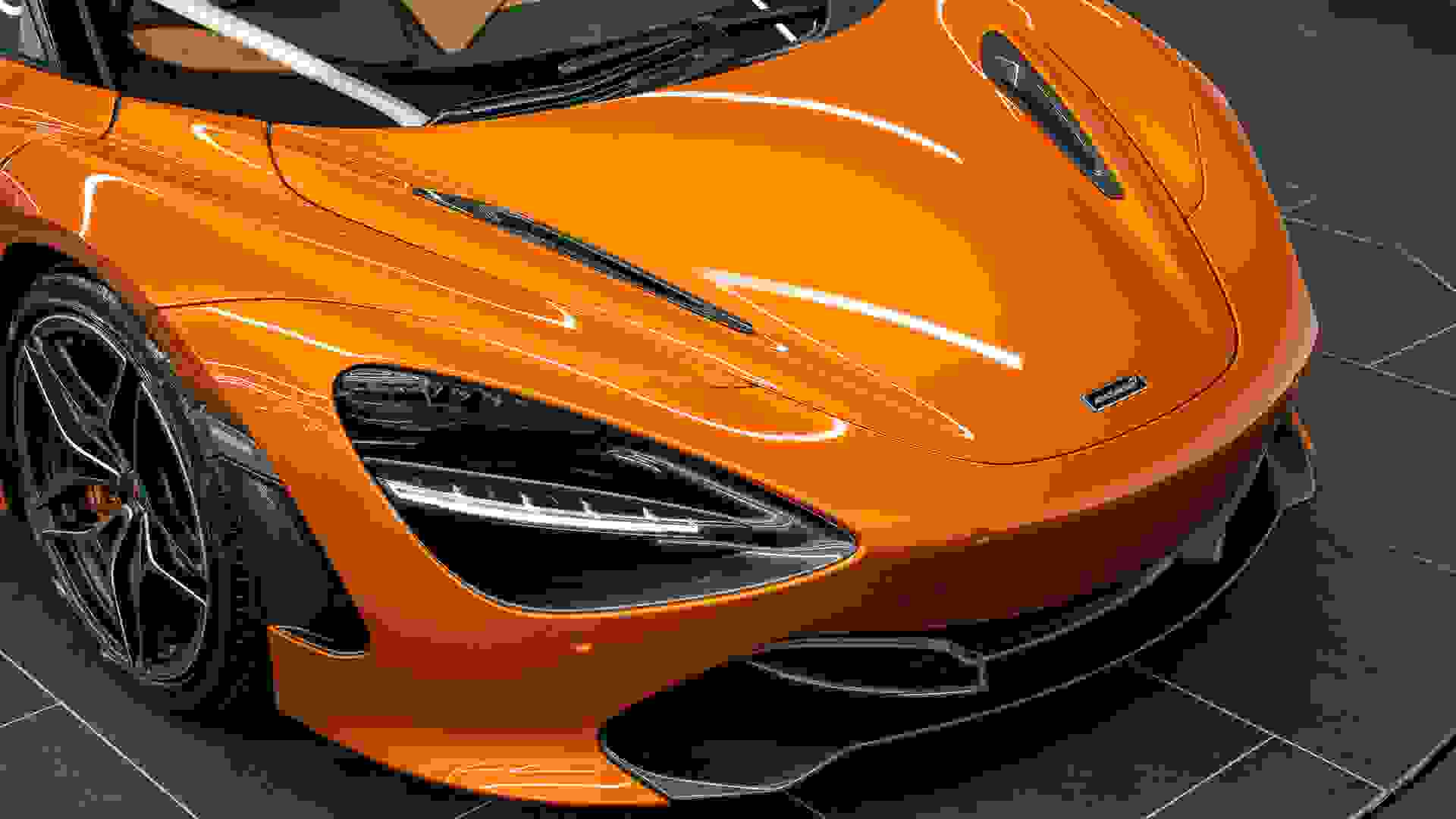 McLaren 720S Photo 0742f87e-2895-4661-a612-fb498b3a149d.jpg