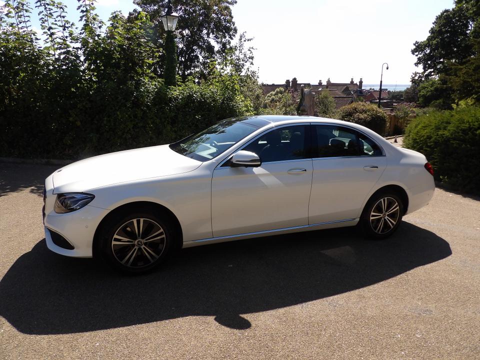 Used Mercedes-Benz E Class LN69HXY 4