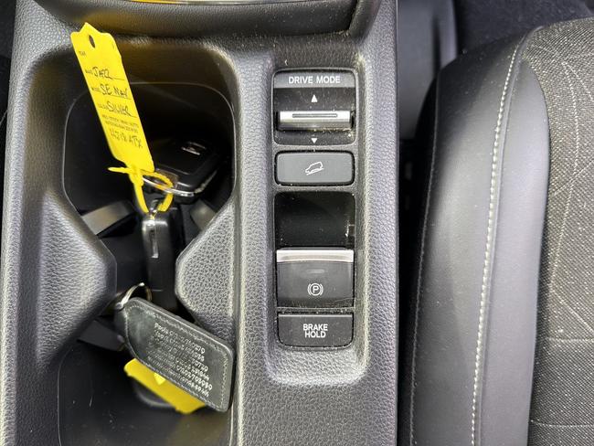 Honda HR-V Photo 076e536e-41ac-4b64-8be5-8cdc0db974bd.jpg