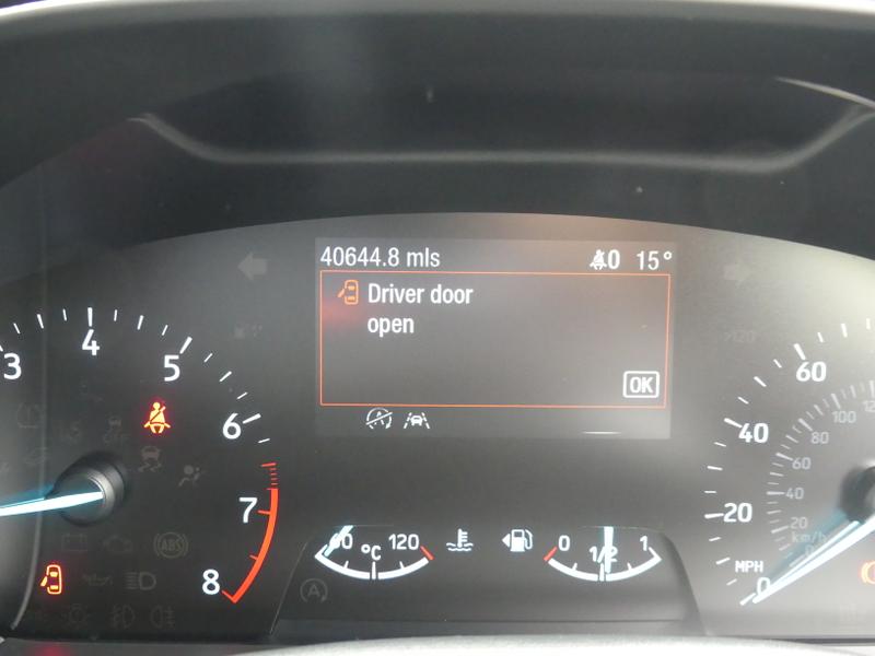 Ford Focus Photo 0771754f-eaf0-427c-a1dc-aee99409a2cf.jpg