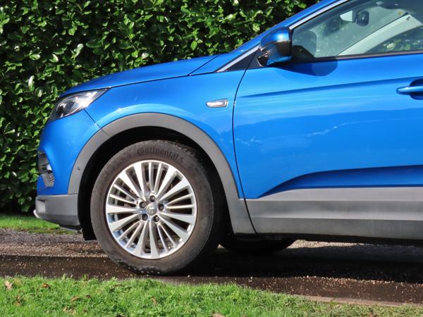 Used Vauxhall Grandland X LV69LSE 9