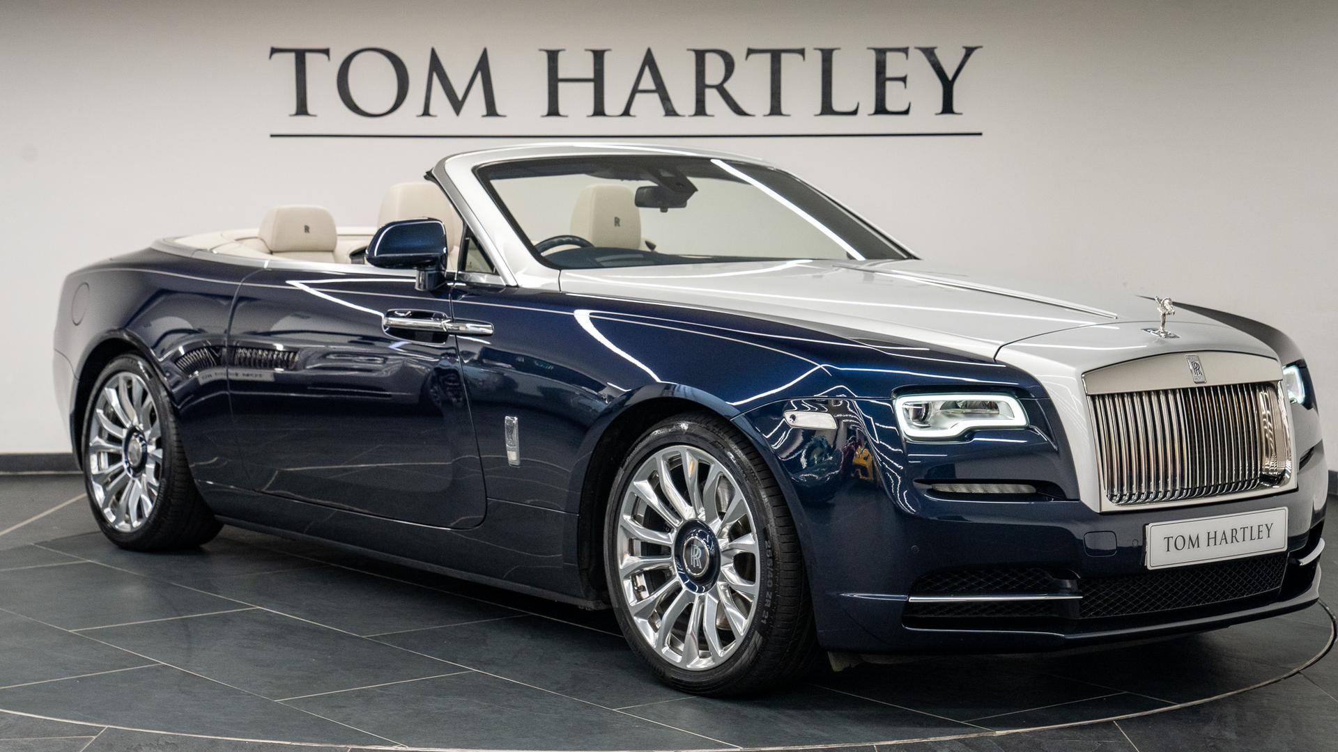 Rolls-Royce Dawn Photo 078a42f0-f761-458a-bb41-5075896237c1.jpg