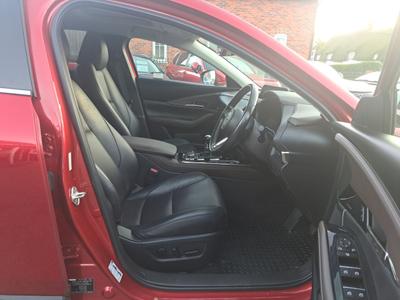 Mazda CX-30 Photo 9