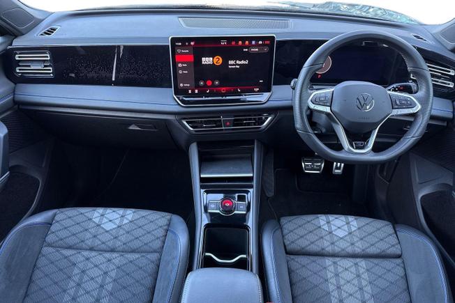 VOLKSWAGEN Tiguan Photo 10