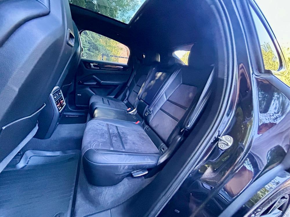 Used Porsche Cayenne FN70DNE 35