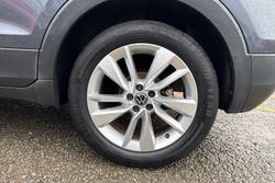 VOLKSWAGEN T-CROSS Photo 5