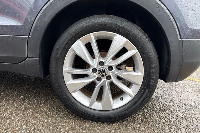 VOLKSWAGEN T-CROSS Photo 5