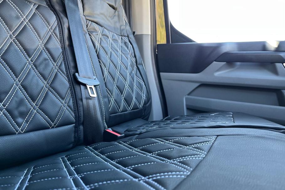 Used Ford TRANSIT CUSTOM PREDATORPHEV01 11