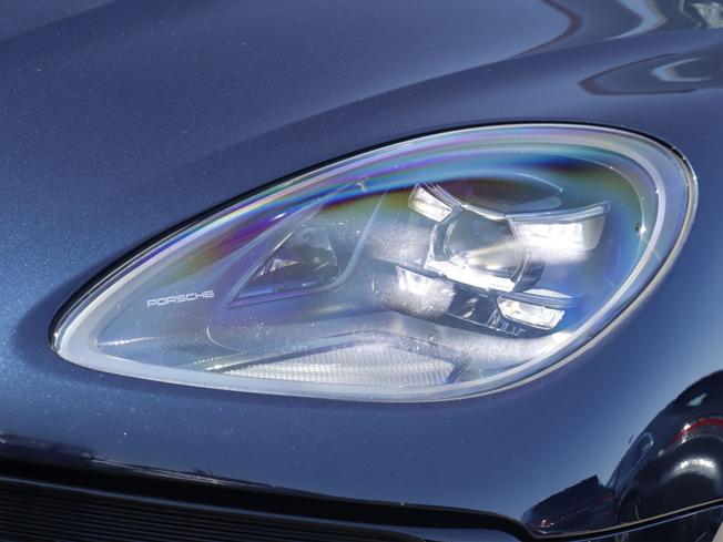 PORSCHE Macan Photo 10