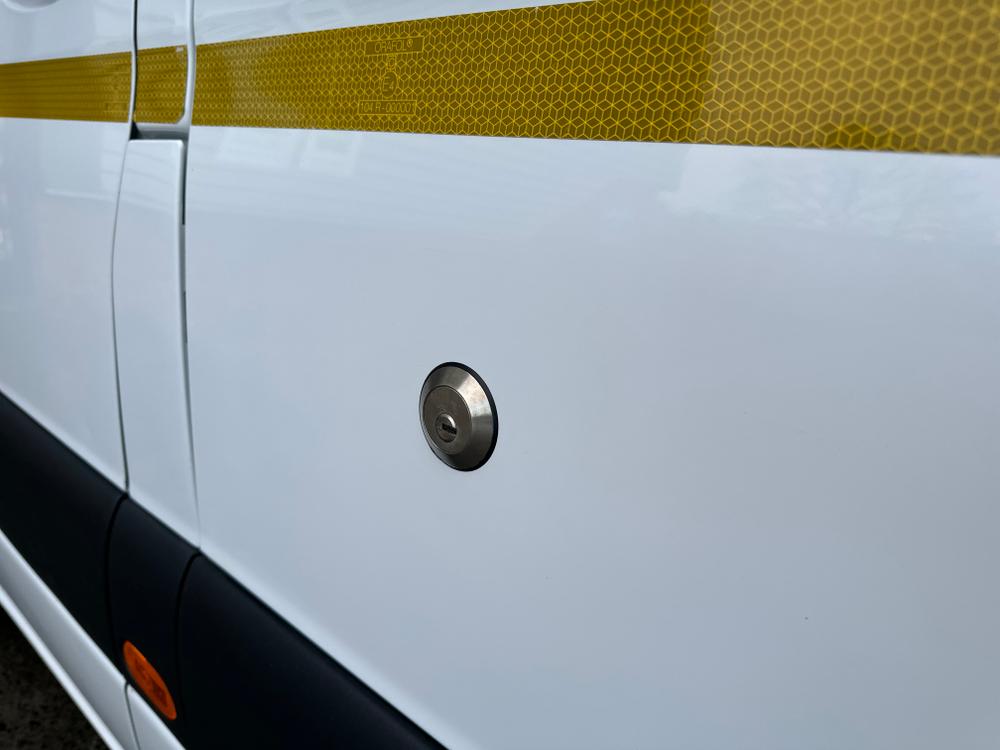 Mercedes-Benz Sprinter Photo 07edeab5-5cff-4470-97c7-e5088a85b33c.jpg
