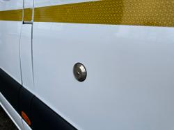 Mercedes-Benz Sprinter Photo 26