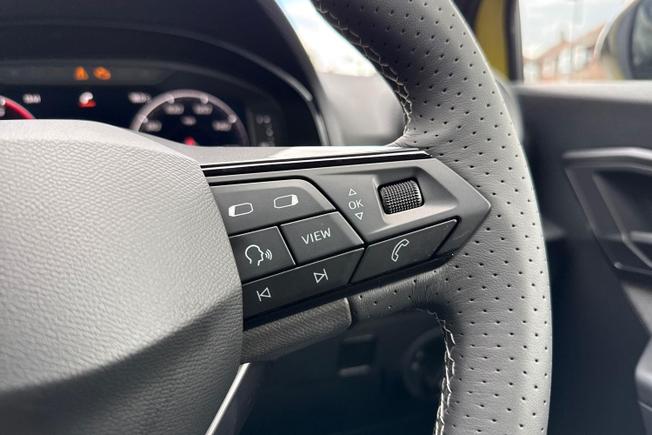 SEAT Ibiza Photo 17