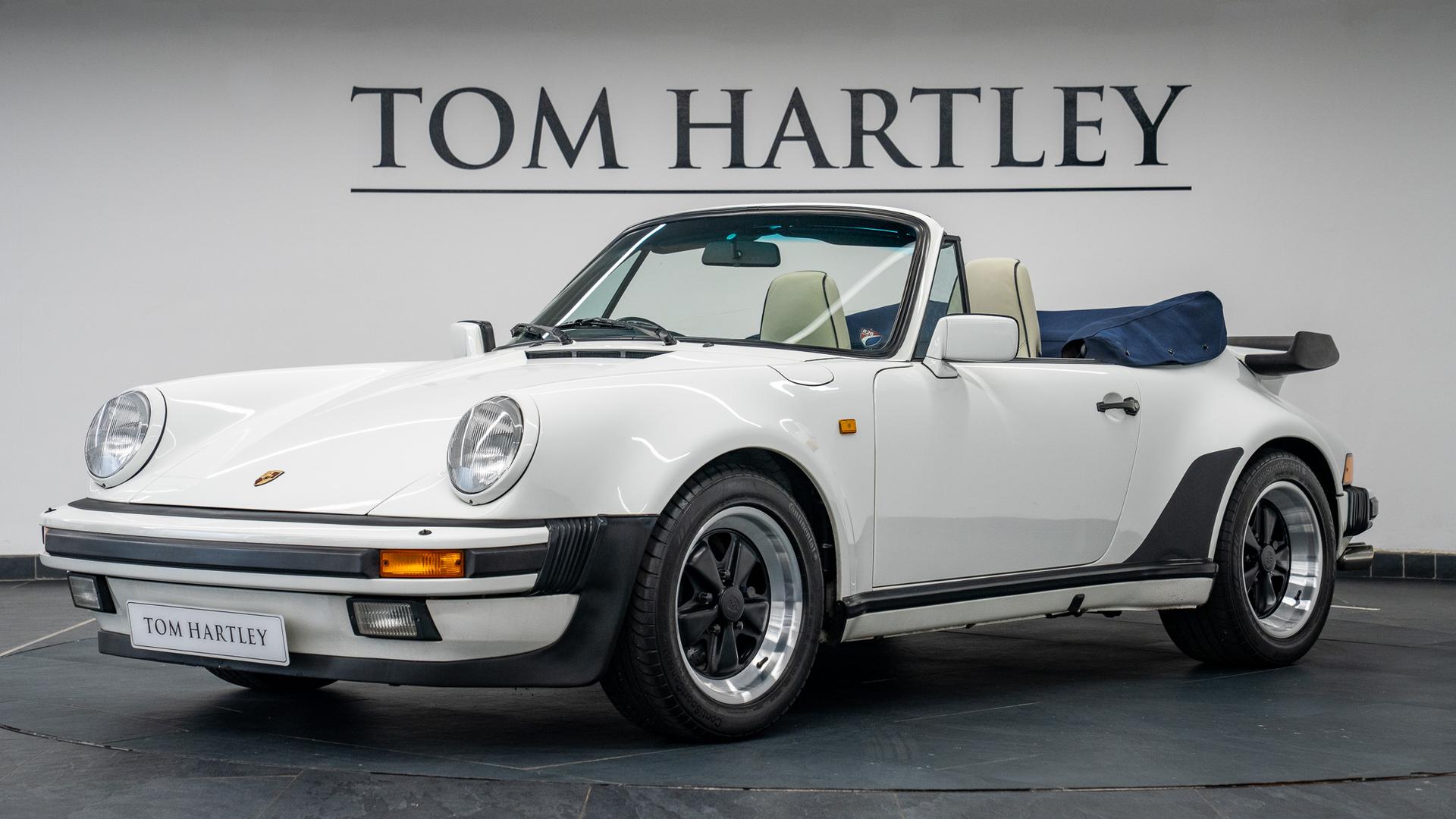 Porsche 911 Photo 07f79389-537b-4d22-87a5-ae4bc800a5a1.jpg