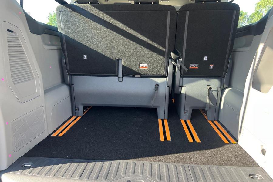 Ford Tourneo Custom V710 Zetec/Trend Bus M1 320 L2 2.0L EcoBl Photo 081ba026-b6a0-445f-87da-1391f5b5682a.jpg