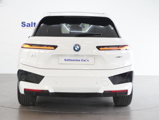 BMW iX Photo 0825a341-b6e1-483a-89ac-fb2feb3fc4cc.jpg
