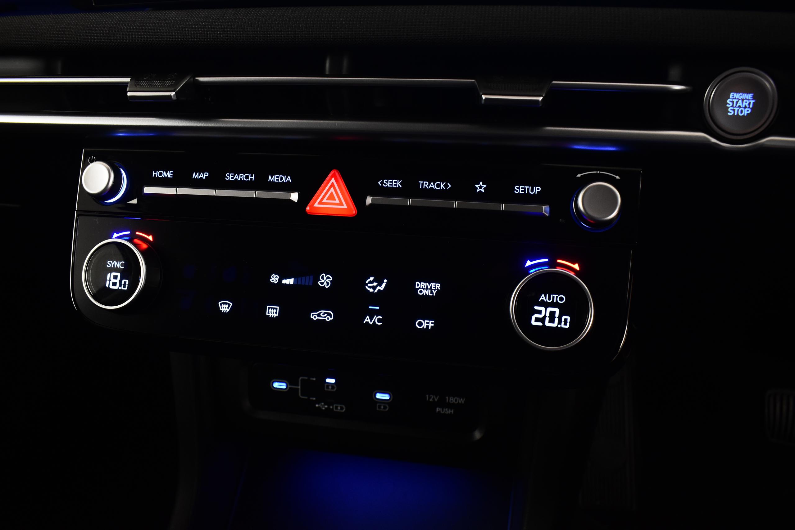 2025 HYUNDAI TUCSON 1.6T Plug-in Hybrid Advance 5dr Auto - vehicle photo 12 for sale on PureCar