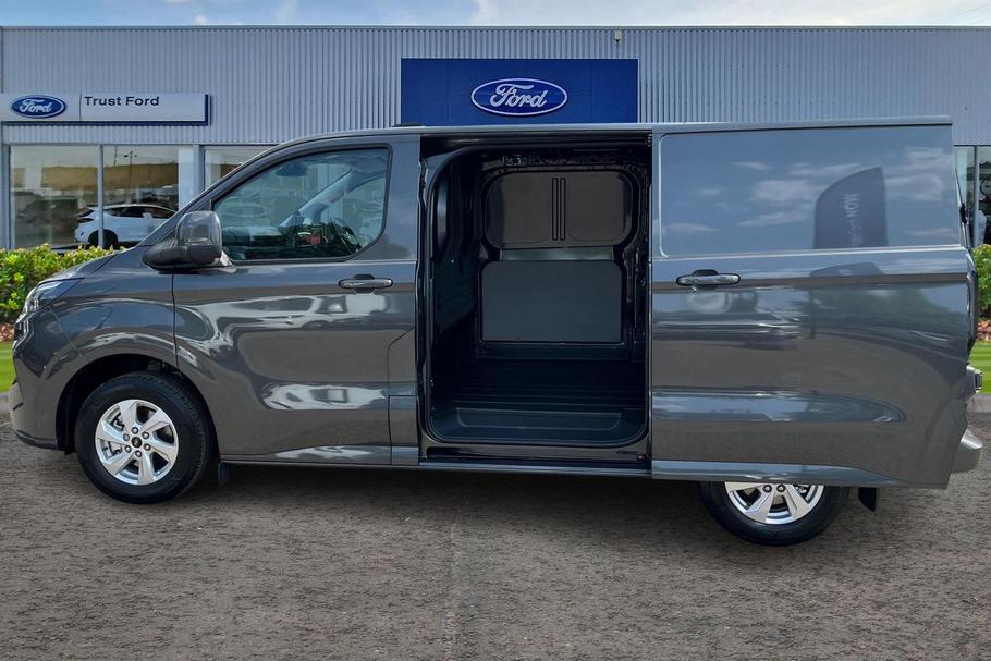 Used Ford TRANSIT CUSTOM CUSTOM42 6