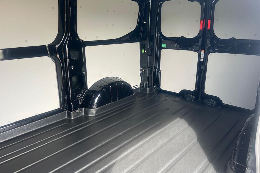 Used Ford TRANSIT CUSTOM NEWCUSTOM10 5