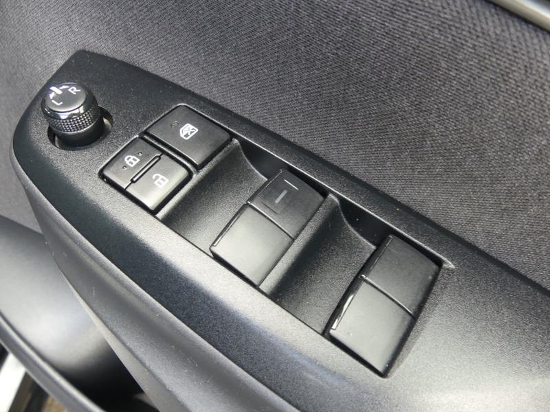 Toyota Yaris Photo 083ade84-c9fc-47dc-a594-cc0ca4aaa5f6.jpg