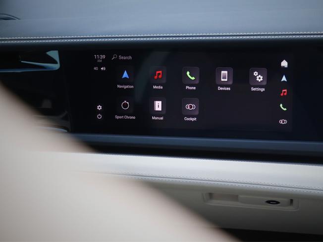 PORSCHE Panamera Photo 36