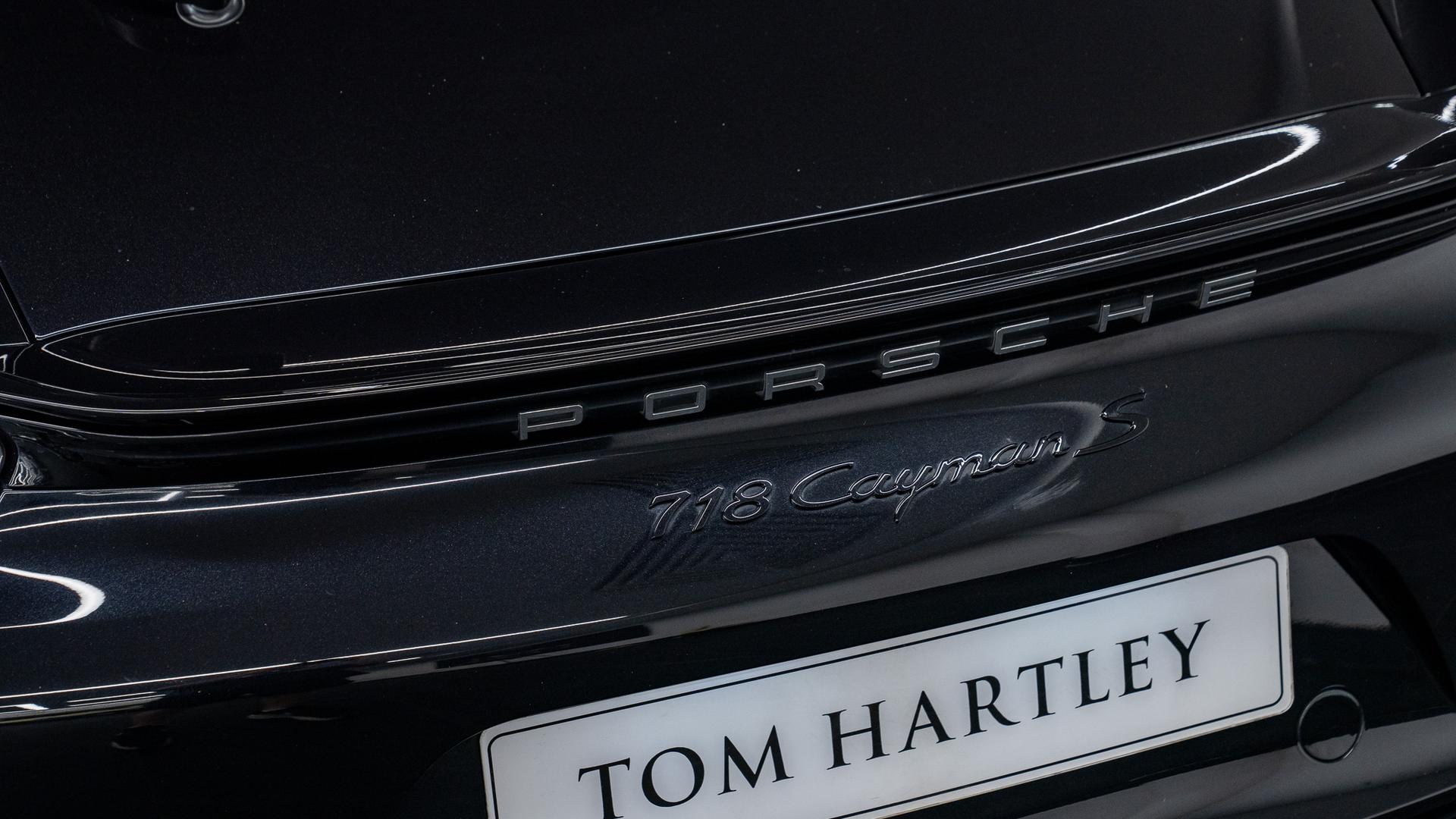 Porsche 718 Cayman Photo 0871b91e-6464-4a57-ade7-9b830c3d8a75.jpg
