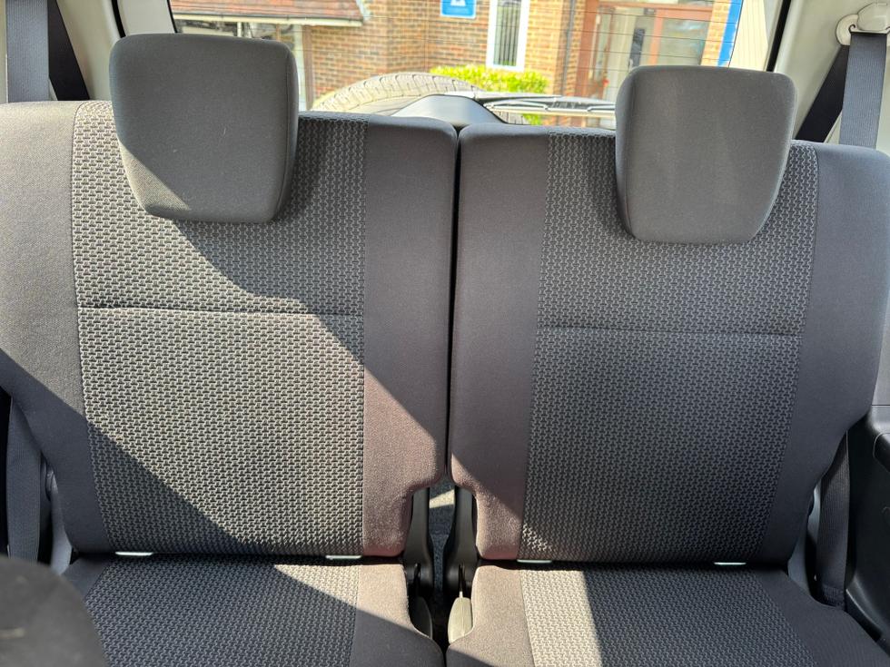Suzuki Grand Vitara Photo 0882ea61-2724-4a21-905a-494648aa0190.JPEG