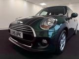 MINI Hatch Photo 6