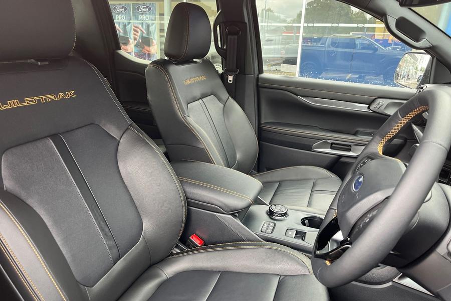 Ford RANGER Photo 0897d65a-a464-4d7b-8e55-a77f8f3fbaee.jpg