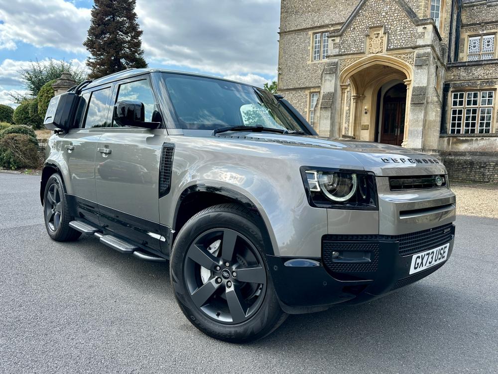 Used Land Rover Defender 110 GX73USE 2