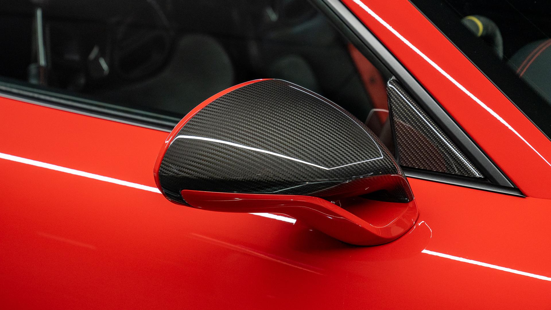 Porsche 911 Photo 08cc8a1d-4d32-40e1-9c4c-4a34f9a41a1a.jpg