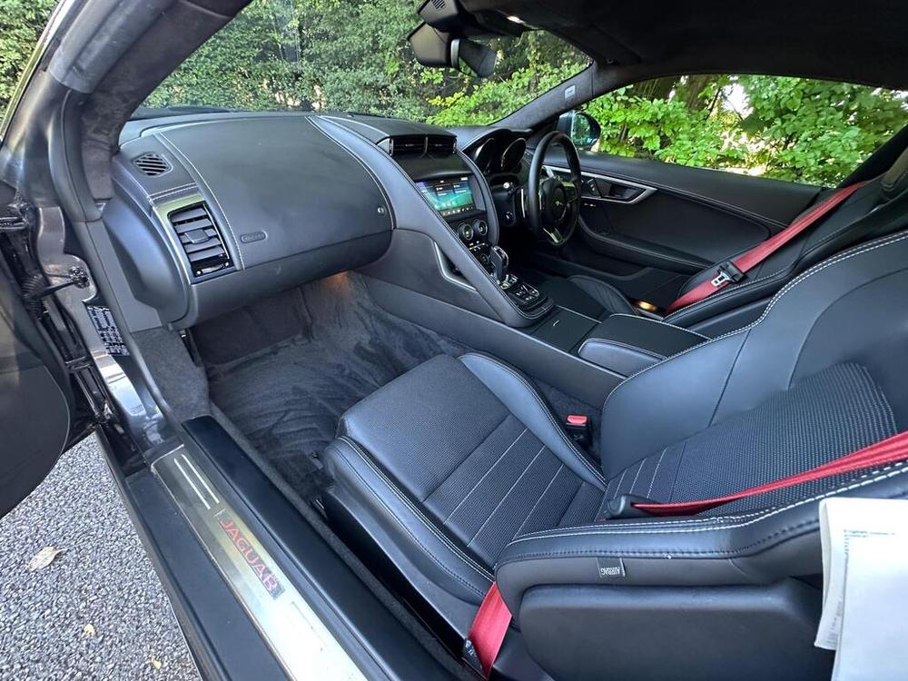 Used Jaguar F-Type LB69VZD 27
