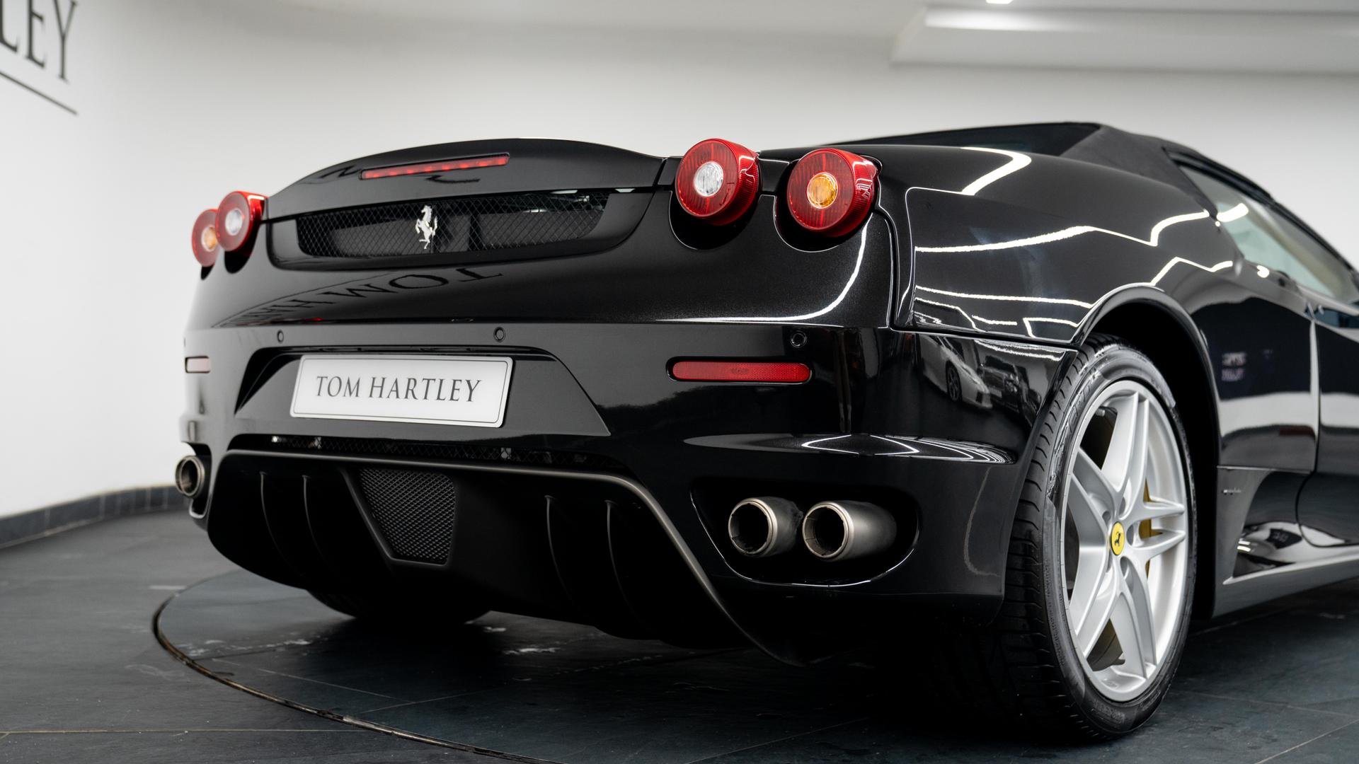 Ferrari F430 Photo 08d3789a-2640-4219-b2c5-ab14a4cac562.jpg