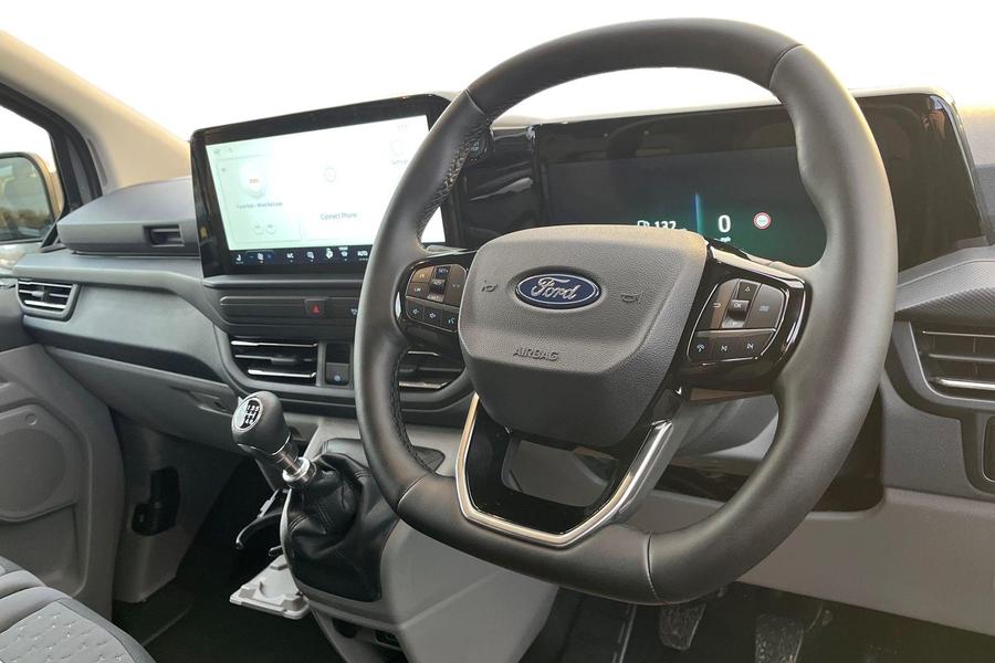 Ford TRANSIT CUSTOM Photo 08d39595-9903-4efc-b957-166682460e6f.jpg