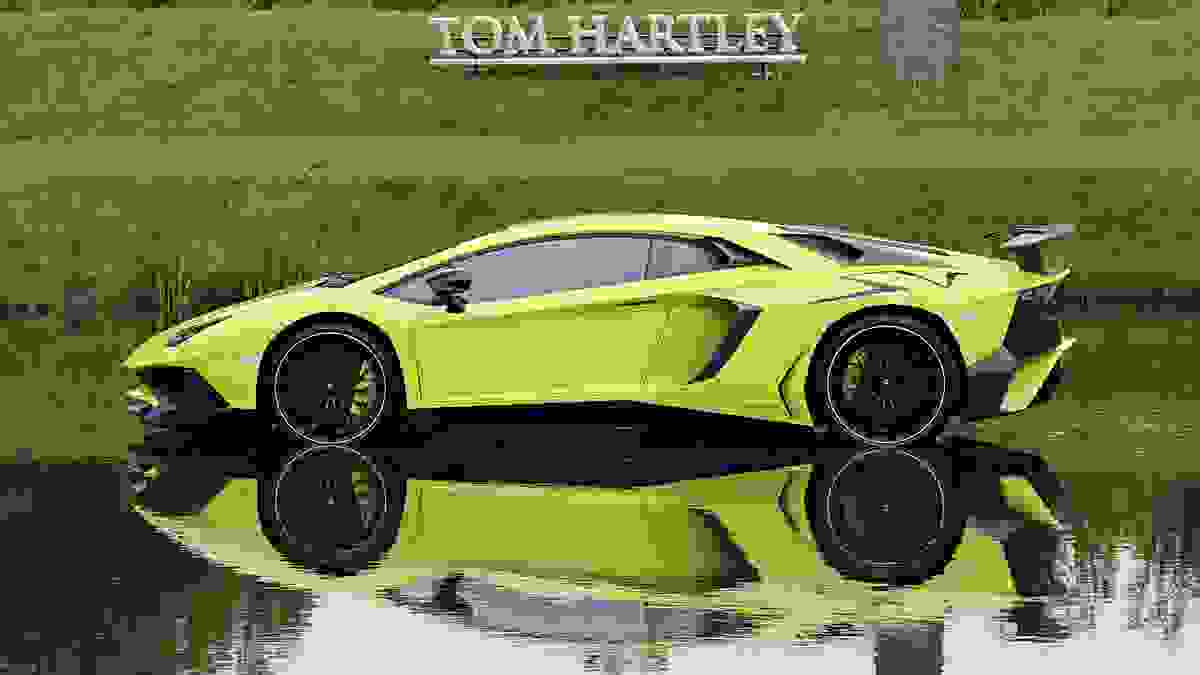 Used 2016 Lamborghini Aventador LP 750-4 Superveloce Verde Scandal at Tom Hartley