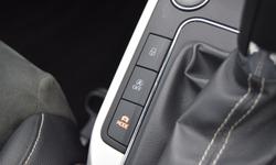 SEAT ARONA Photo 29