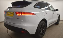 Jaguar F-PACE Photo 6