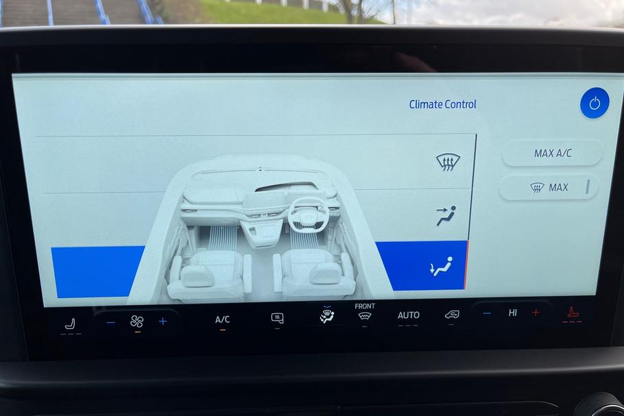 Used Ford TRANSIT CUSTOM 12/N042360 25