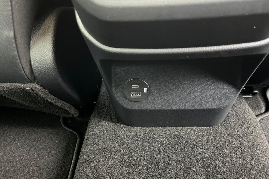Ford RANGER Photo 08fa5ca6-26c1-493f-90c9-781813b48c7d.jpg