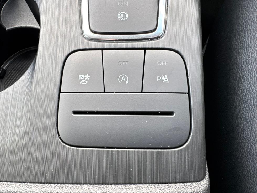 Ford Kuga Photo 090d1c15-ba27-4333-9330-354dbd521328.JPEG