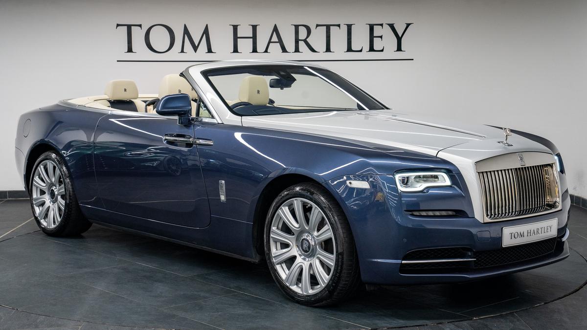 Used 2018 Rolls-Royce Dawn V12 1 Owner Two-Tone Iguazu Blue Metallic/Silver at Tom Hartley