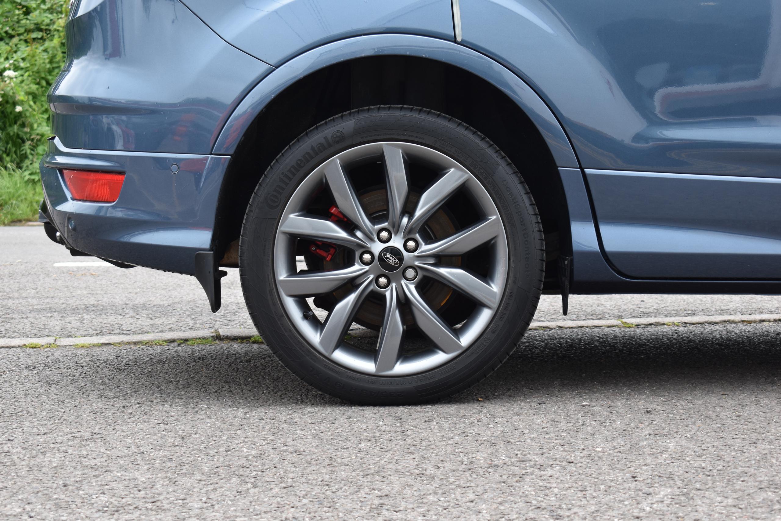 Used Ford KUGA VX19LBG 17