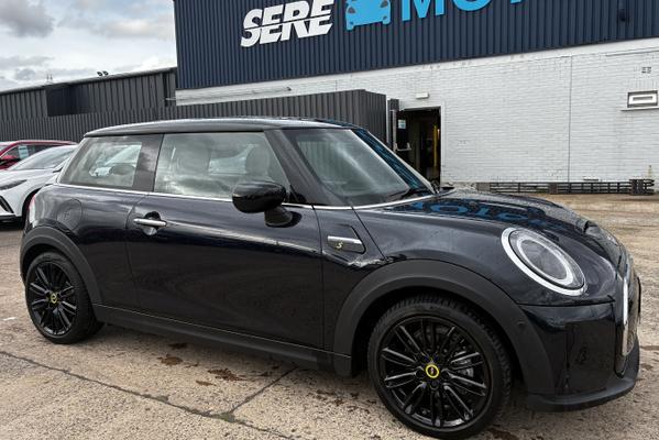 Used 2022 MINI HATCHBACK 135kW Cooper S Level 3 33kWh 3dr Auto Blue/Black at SERE Motors