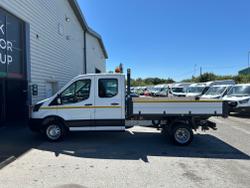 Ford Transit Photo 21