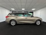 Ford Focus Photo 5