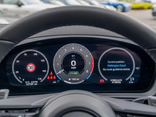 PORSCHE Cayenne Photo 15