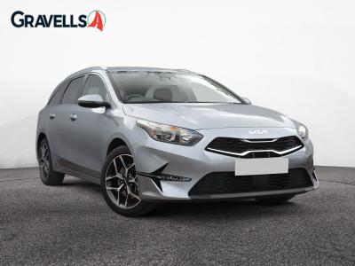 Used 2025 Kia CEED 1.5 T-GDi 3 Sportswagon 5dr Petrol Manual Euro 6 (s/s) (138 bhp) lunar silver at Gravells